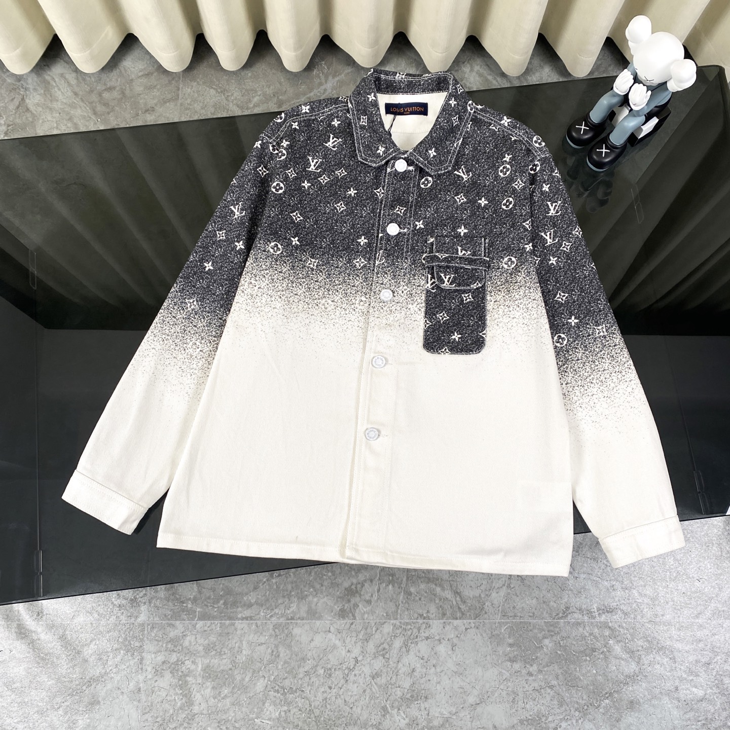 LV Jacket-050