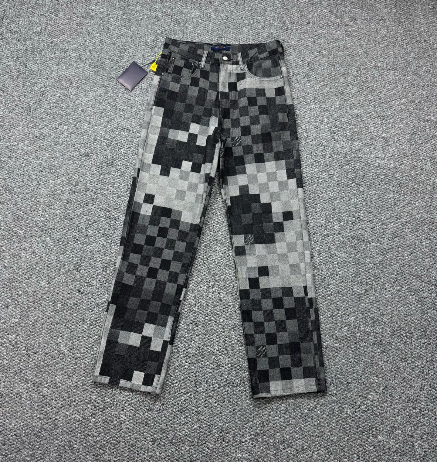 LV Jeans-013