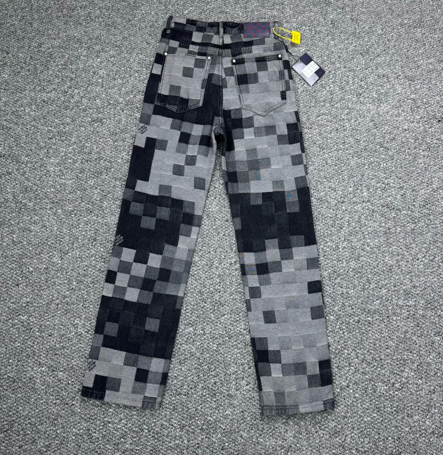 LV Jeans-015