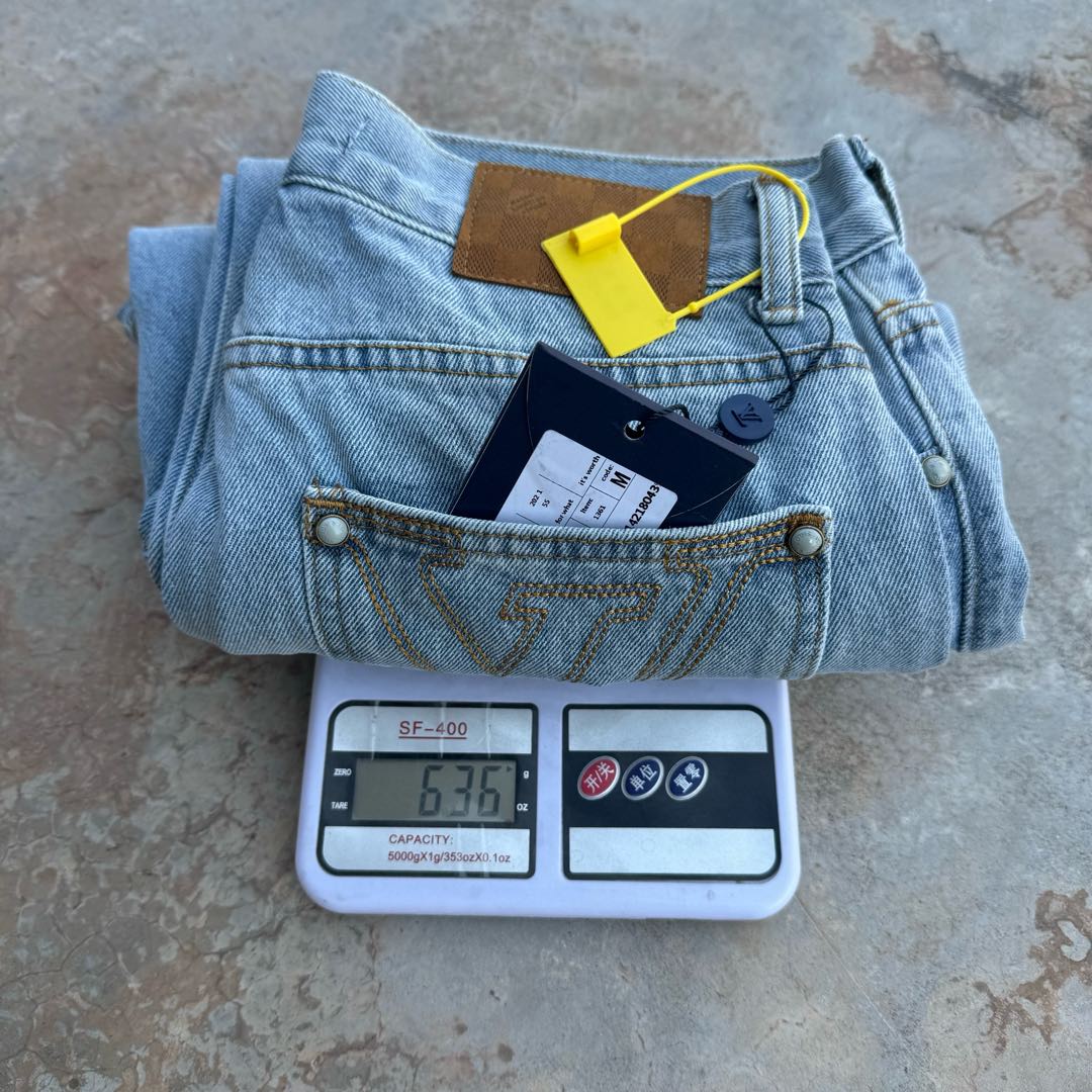 LV Jeans-022