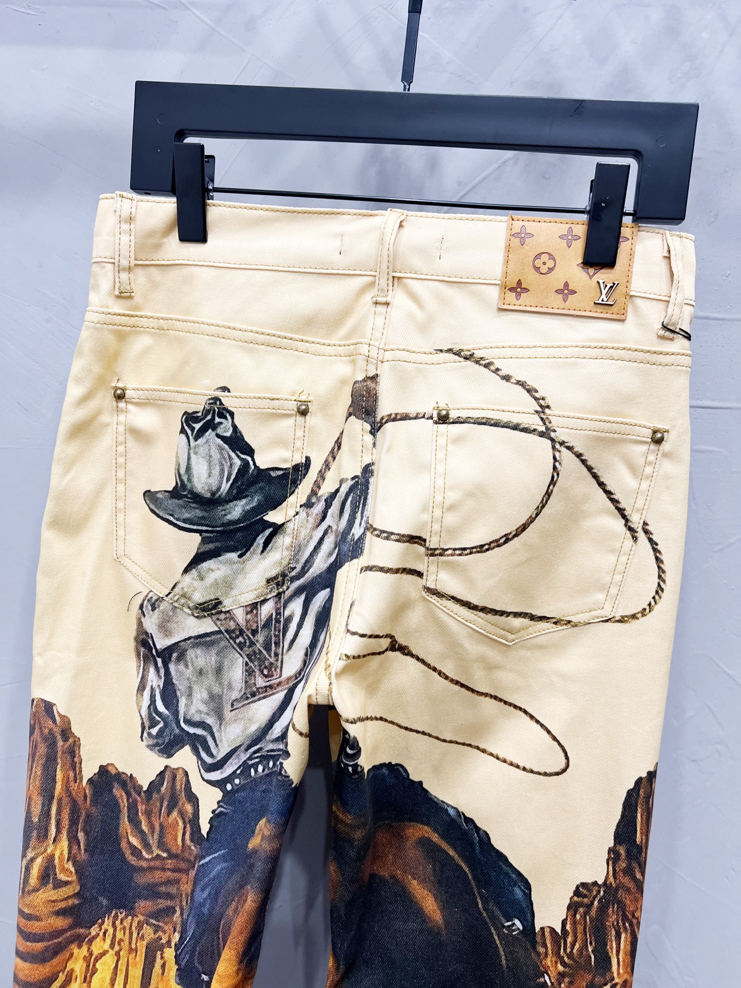 LV Jeans-039