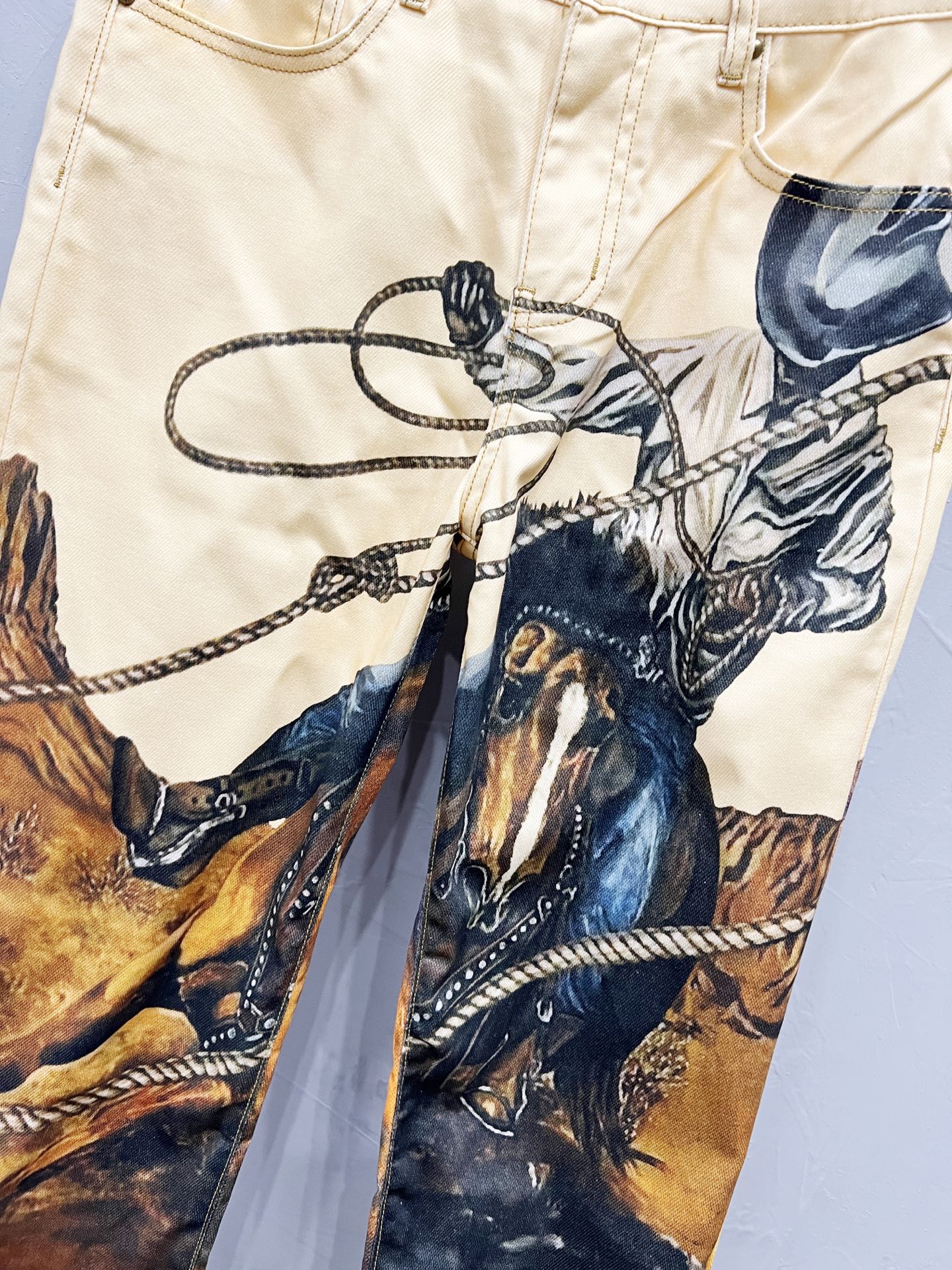 LV Jeans-039