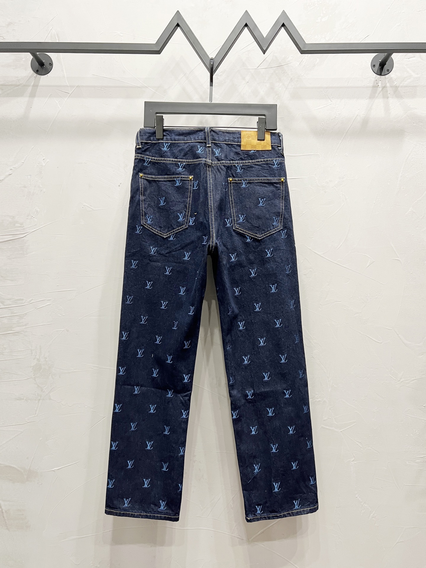 LV Jeans-040