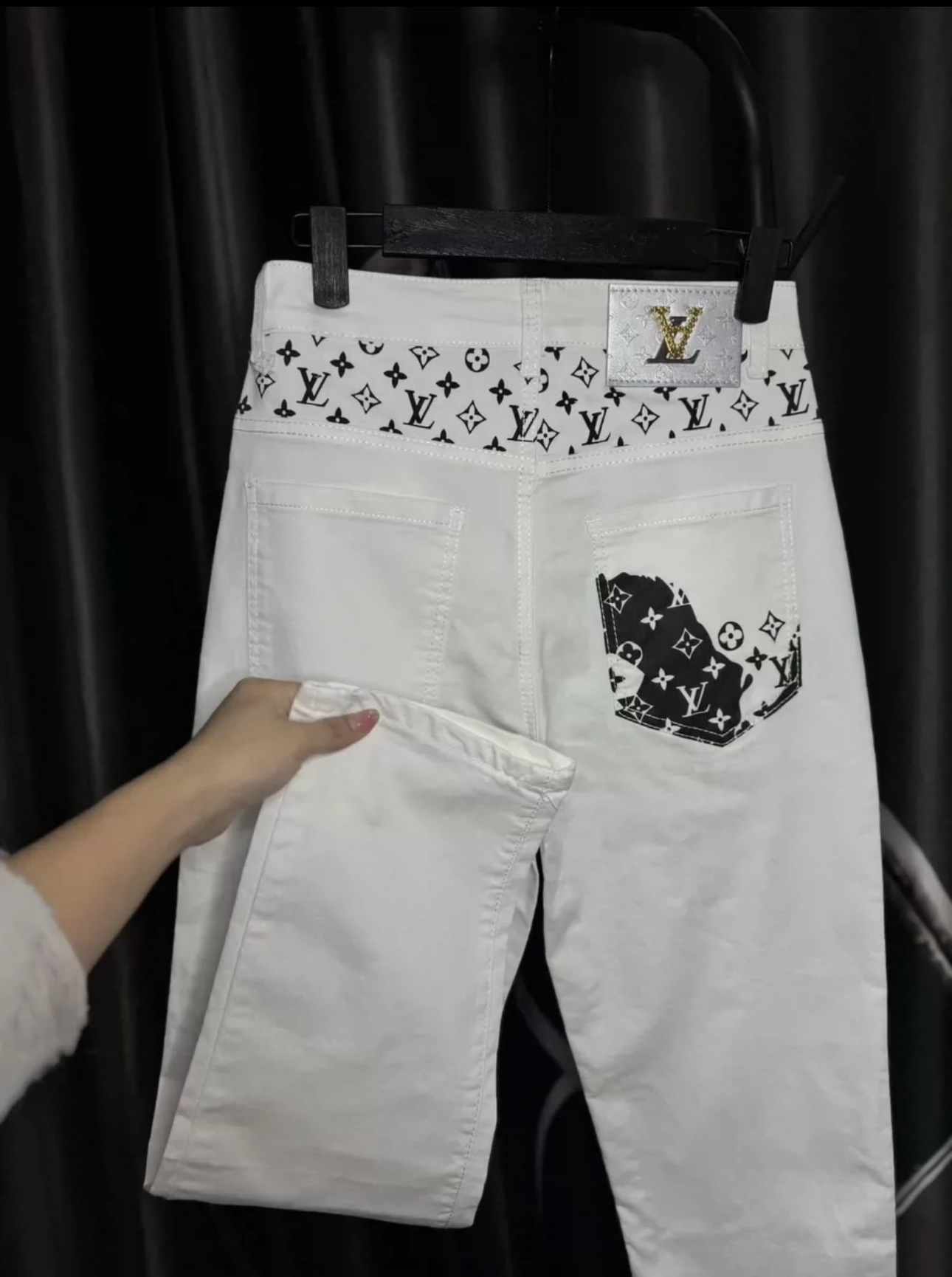 LV Jeans-048