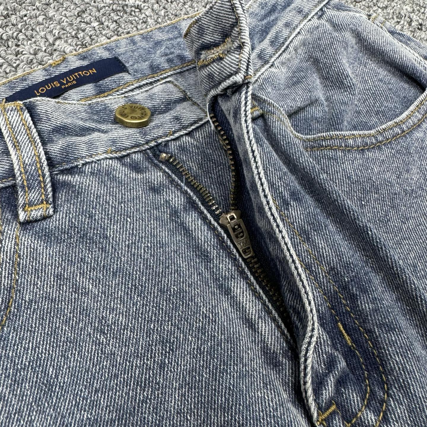 LV Jeans-068