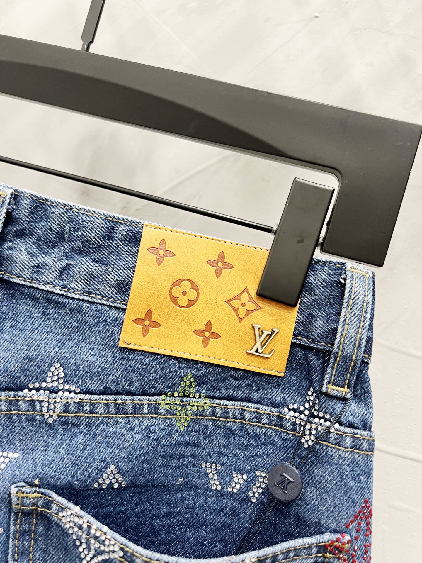 LV Jeans-073
