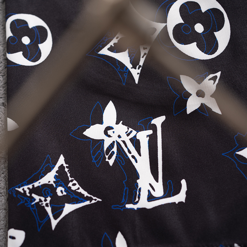 LV Shorts Jeans-011