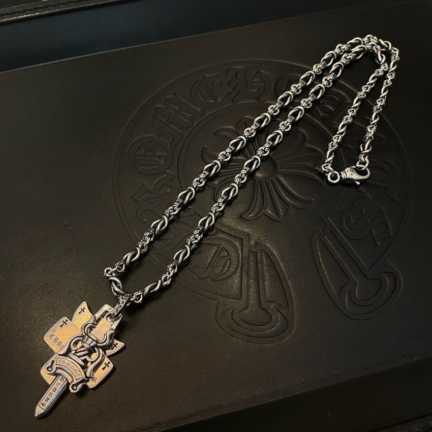 Ch*0me heart necklace-141