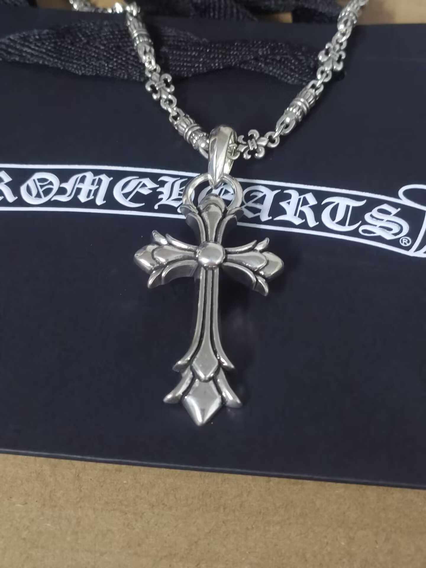 Ch*0me heart necklace-143