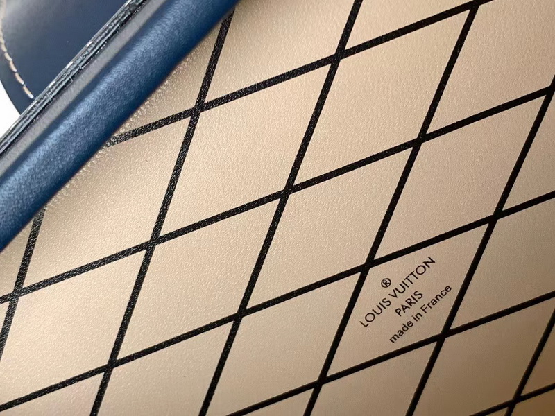 LV Handbags AAA(Women)-212