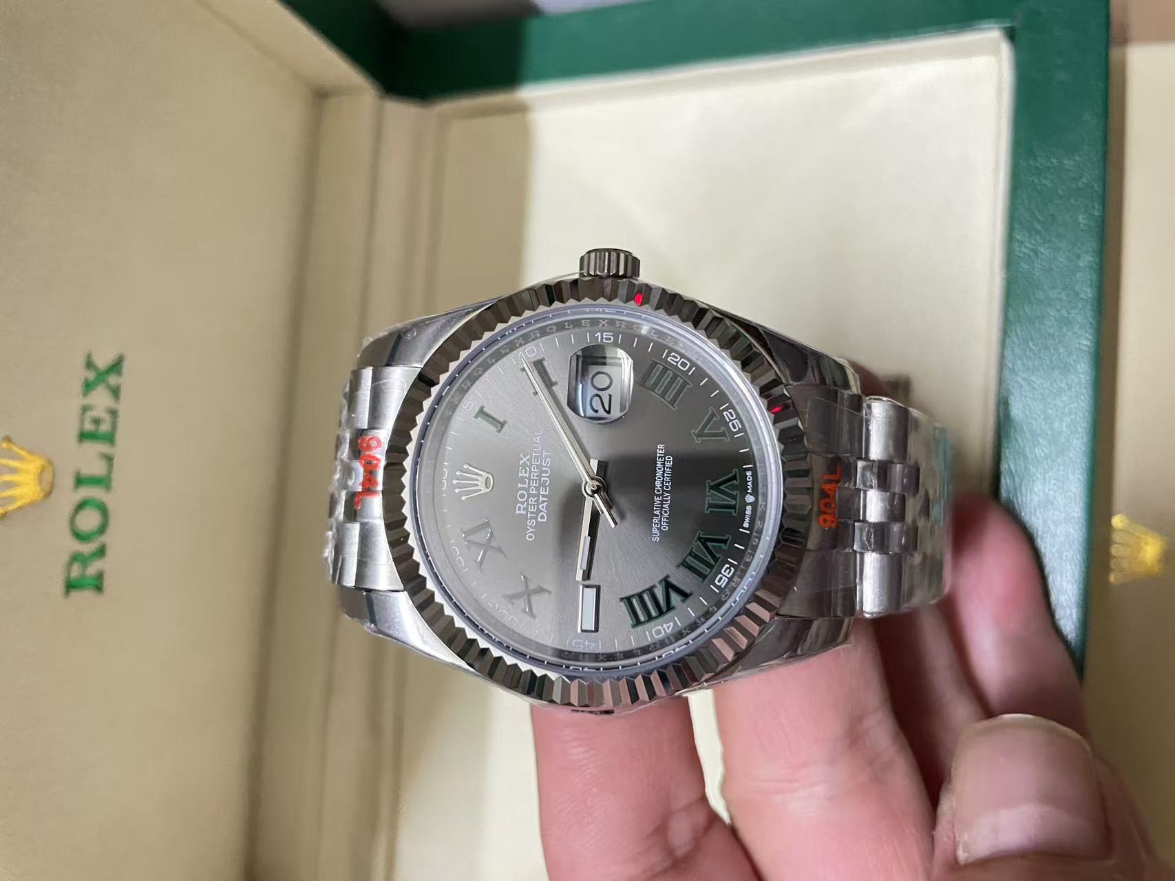 R*l*x watches-167