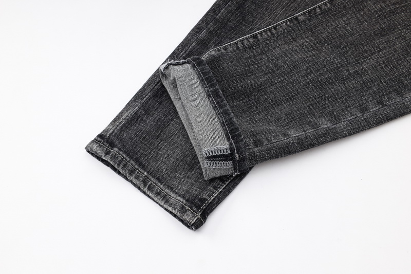 G*u*i jeans-005