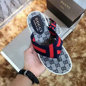 G*u*i slippers(aaa)-203