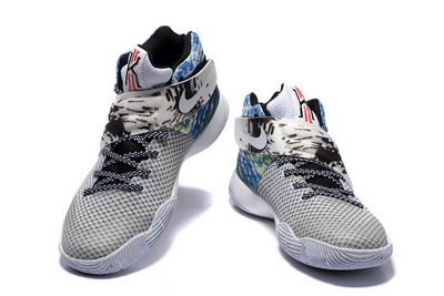 Kyrie 2-004