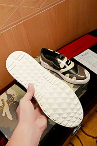 Valentino Shoes(AAA)-044