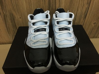 Air Jordan 11 Low Concord-001