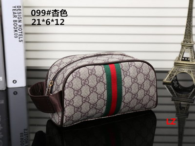 G*u*i makeup bag-005