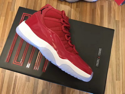 Air Jordan XI Gym Red