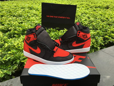 Air Jordan 1 OG High SE “Satin”