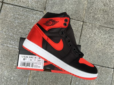Air Jordan 1 OG High SE “Satin”