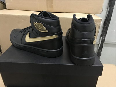 Air Jordan 1 BHM