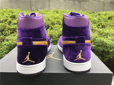 Air Jordan I Retro-017