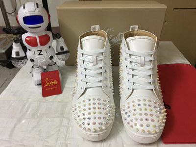 CL Men Shoes-234