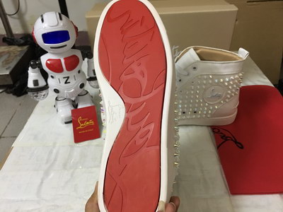 CL Men Shoes-234