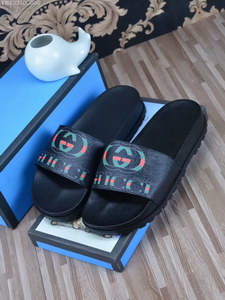 G*u*i slipper(aaa)-136