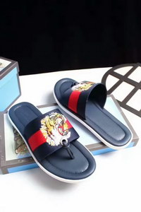 G*u*i slippers(aaa)-181