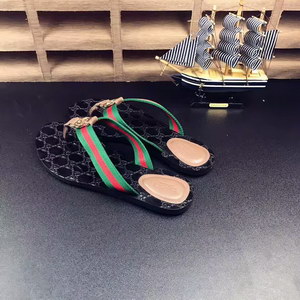 G*u*i slippers(aaa)-196